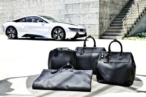 BMW i8 luggage set